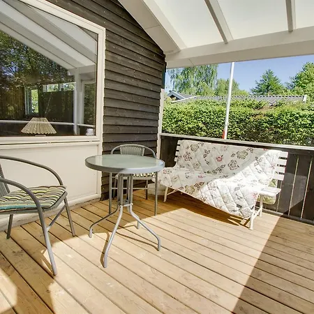 Tatil Evi Three-bedroom Holiday In *