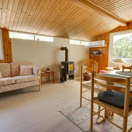 Tatil Evi Three-bedroom Holiday In *
